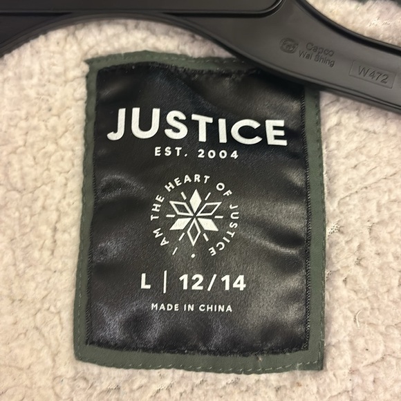 Girls justice zip up puffer jacket size large - Picture 4 of 4